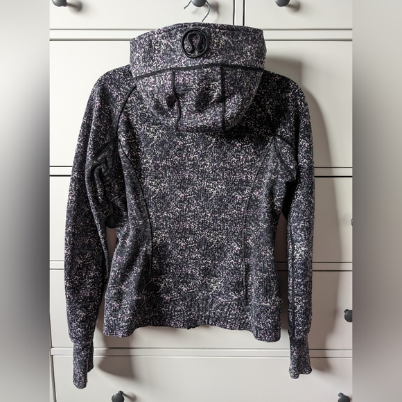 Lululemon Scuba Hoodie size 6 - Picture 5 of 5